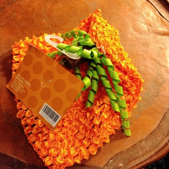 Kid's Baby Pumpkin Hat by Little Wishes size 6-18 months - Picture 3 of 3